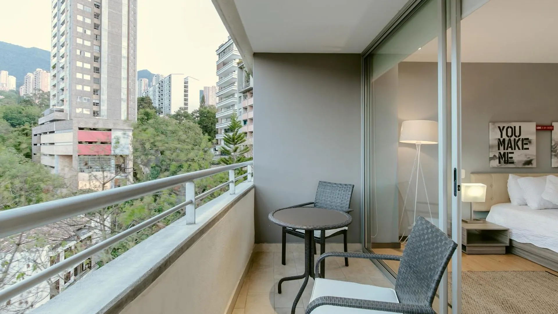 Provenza Life Medellin Apartment 0*,