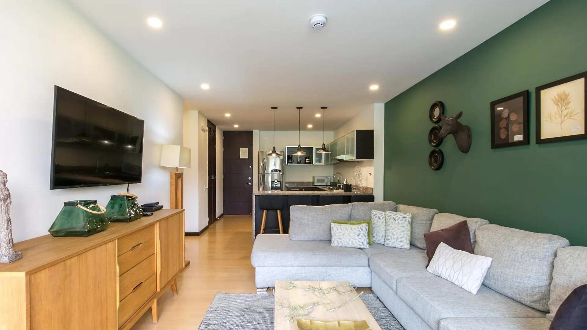 Provenza Life Medellin Apartment 0*,